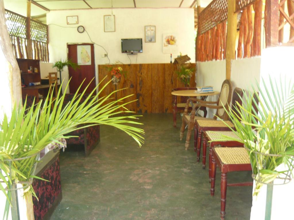 Sunrise Holiday Resort Habarana Ngoại thất bức ảnh